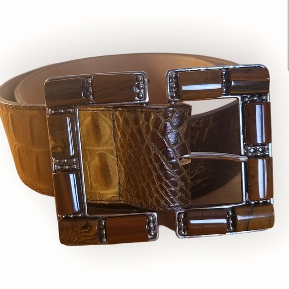 Brown Crocodile Pattern Belt with Silver Buckle - Picture 5 of 8